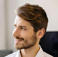 Portrait de Michael Brennan, directeur technique dans le secteur de la fintech et des technologies cryptographiques